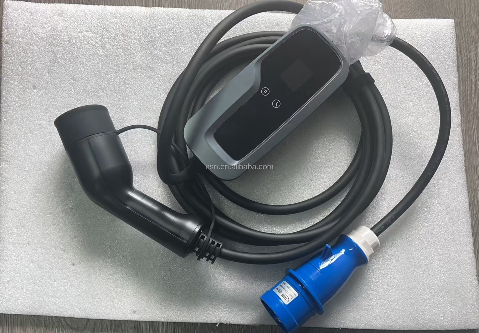 Портативное зарядное устройств – обзор и цена Type 2 Charger